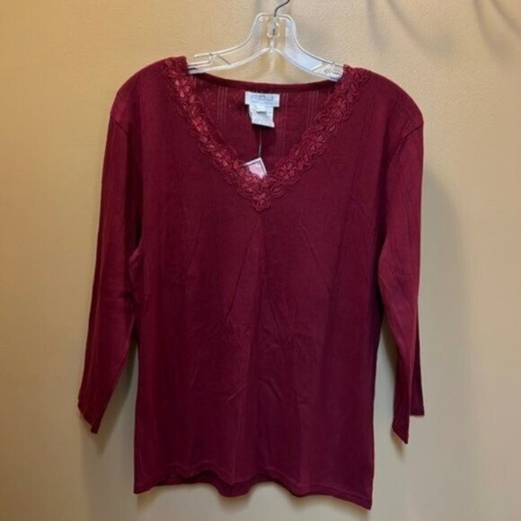 Burgandy 3/4 Sleeve Pointelle Top - Picture 3 of 11